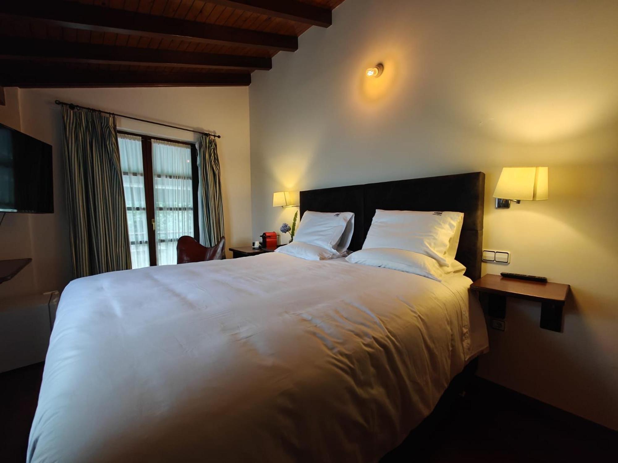 Hotel Restaurante Cabo Vidio Oviñana المظهر الخارجي الصورة